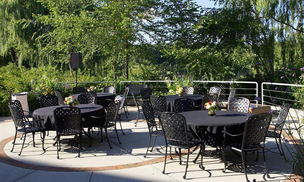 Inn On Woodlake Kohler Amenities photo
